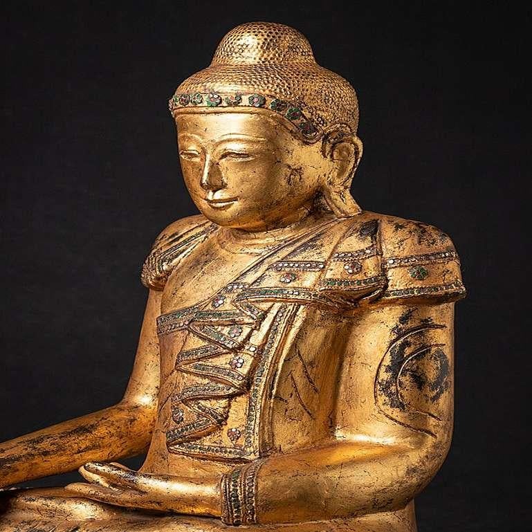 20th Century Antique Wooden Mandalay Buddha from Burma For Sale