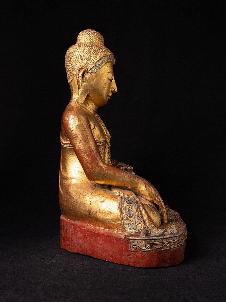 19th Century Antique wooden Mandalay Buddha from Burma For Sale