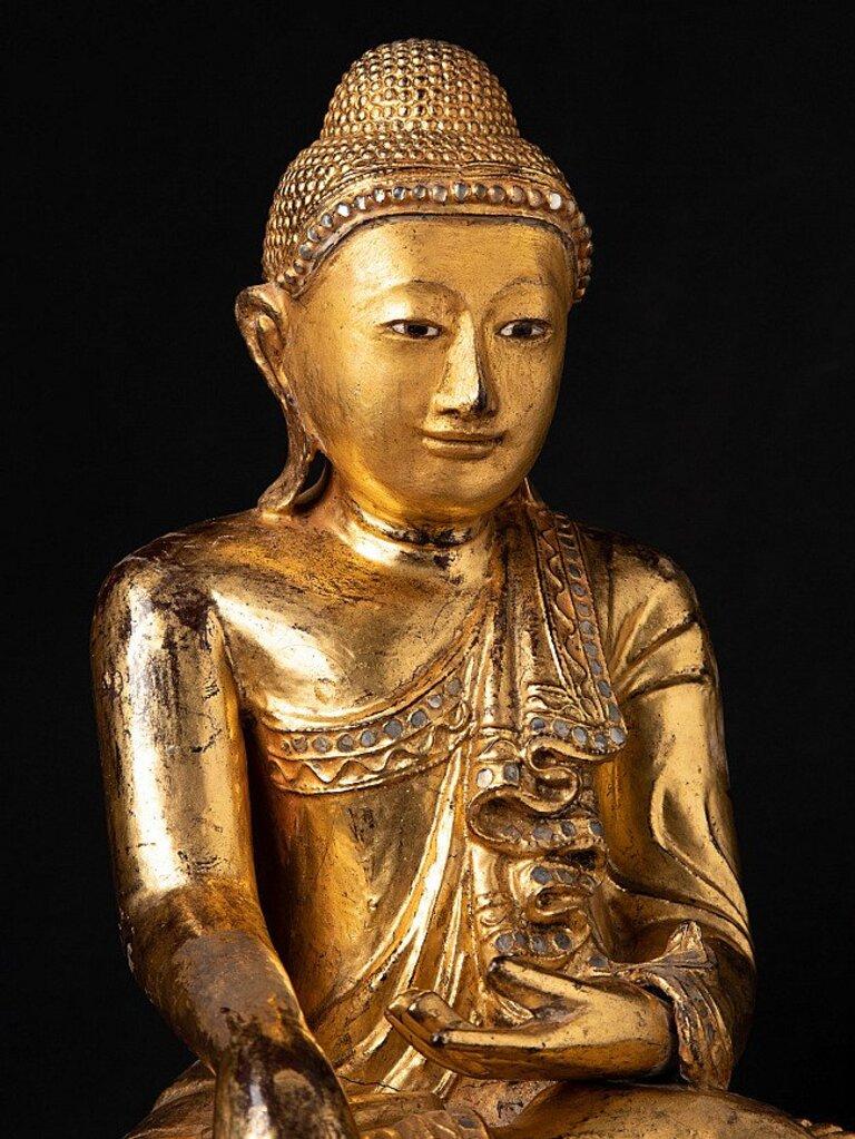 Antique Wooden Mandalay Buddha from Burma For Sale 2