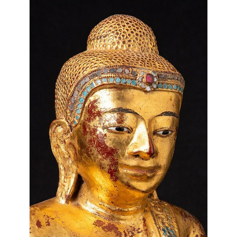Antiker Mandalay-Buddha aus Holz aus Burma im Angebot 3