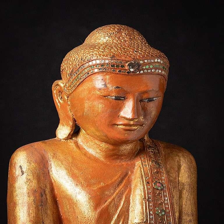 Antique wooden Mandalay Buddha statue from Burma For Sale 5
