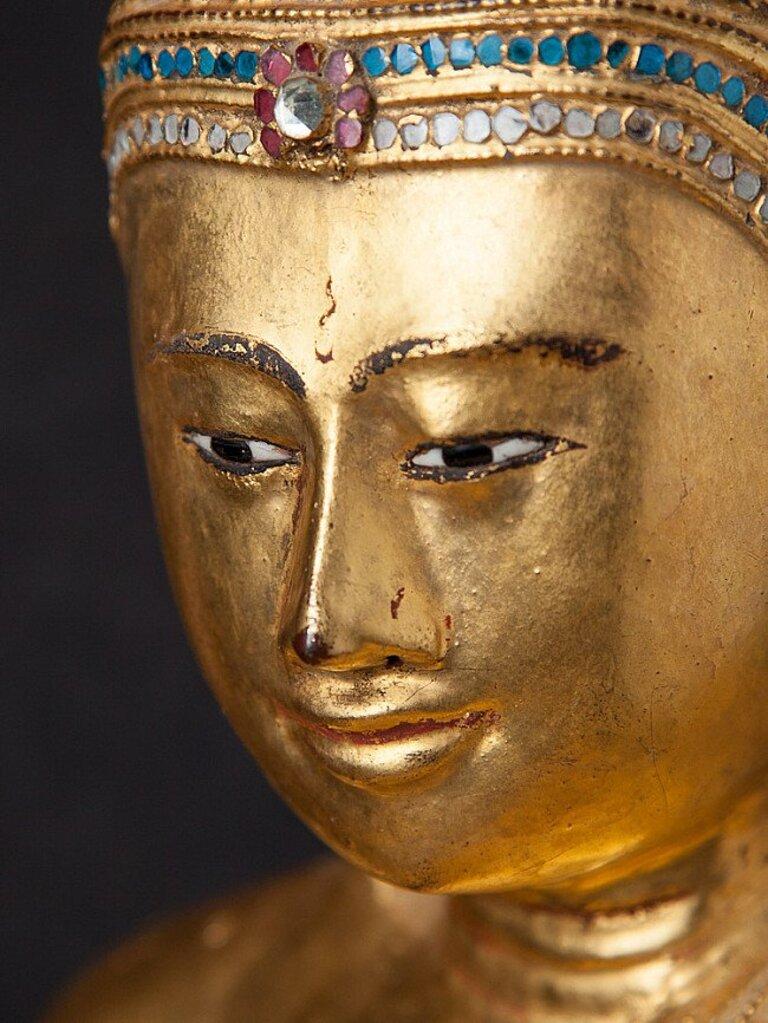 Ancienne statue de Bouddha Mandalay en bois de Birmanie en vente 10