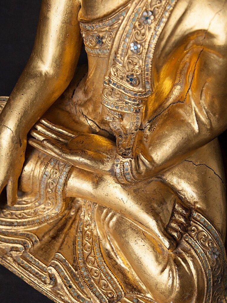 Ancienne statue de Bouddha Mandalay en bois de Birmanie en vente 12