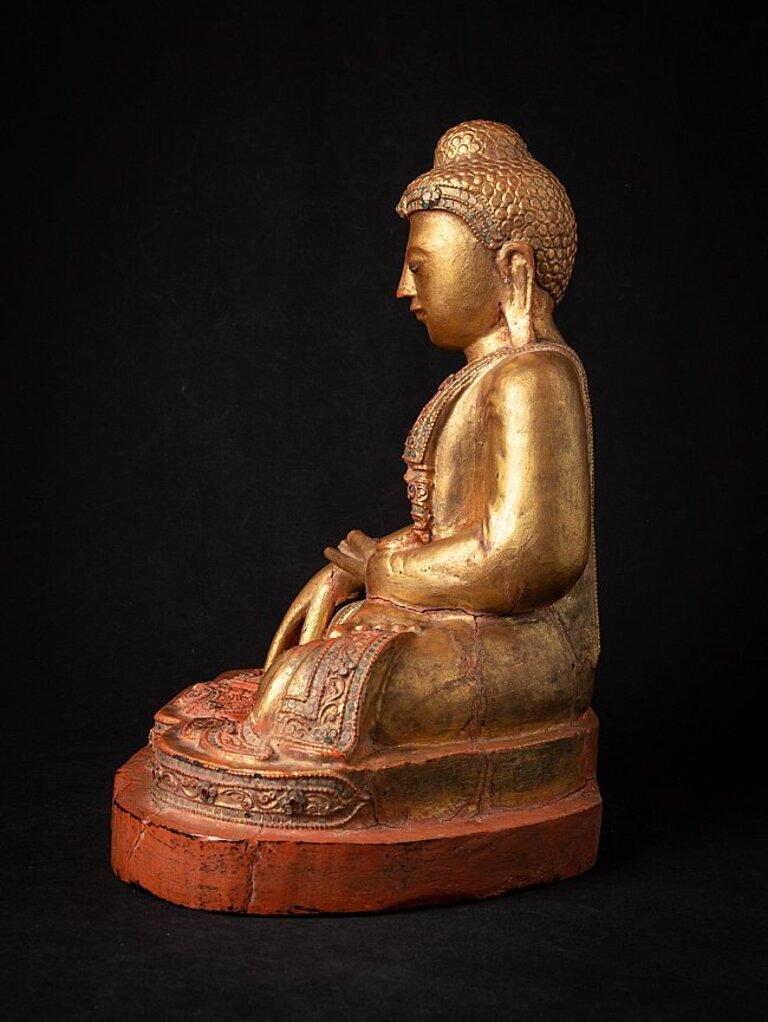 Antike Mandalay-Buddha-Statue aus Holz aus Birma (Birmanisch) im Angebot