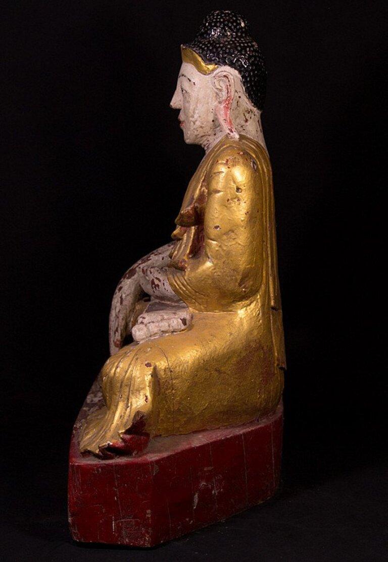 Ancienne statue de Bouddha Mandalay en bois de Birmanie en vente 2