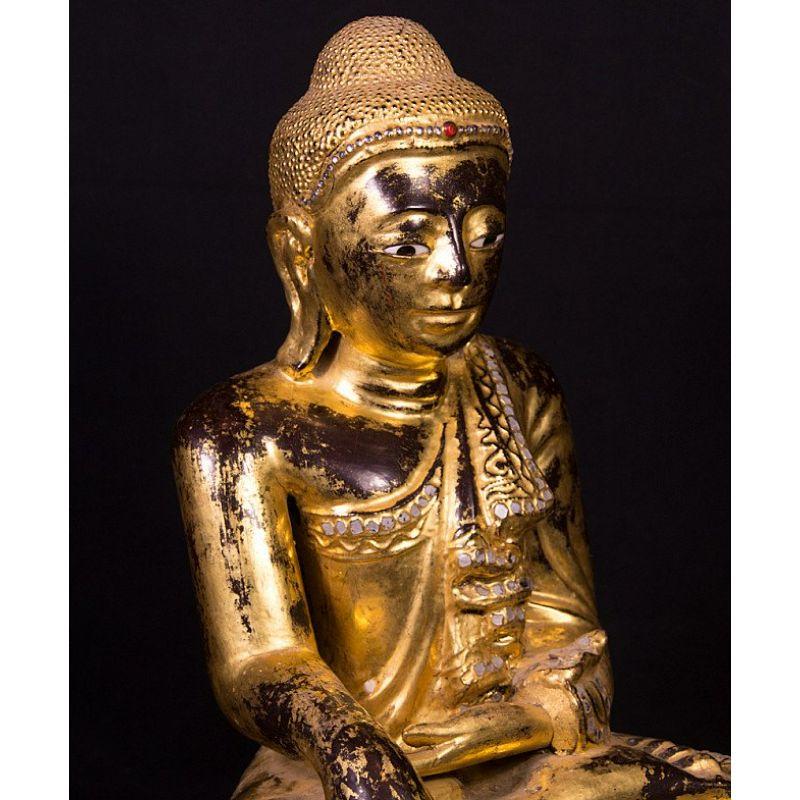 Ancienne statue de Bouddha Mandalay en bois de Birmanie en vente 4