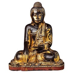 Antike Mandalay-Buddha-Statue aus Holz aus Birma