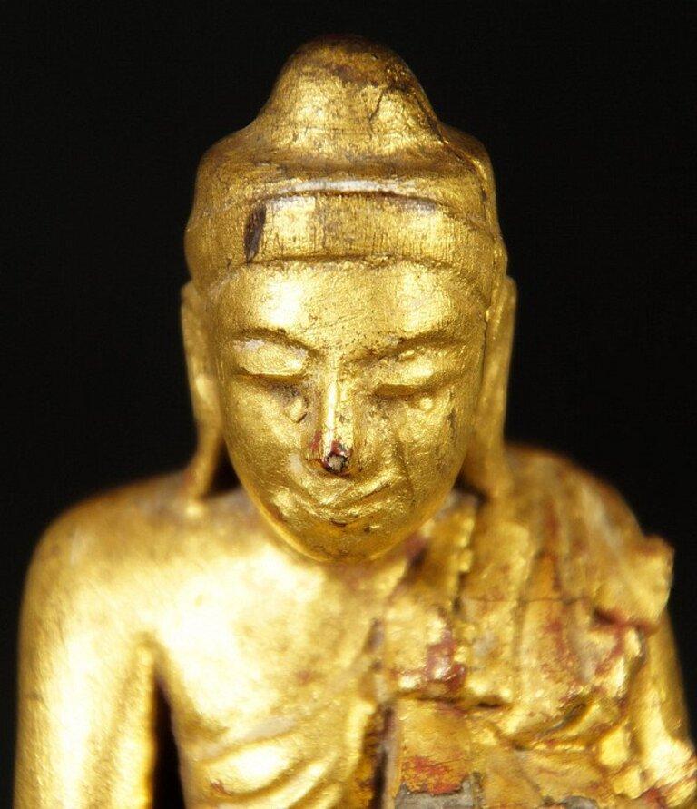 Antique Wooden Mandalay Buddha Statue from Burma For Sale 6