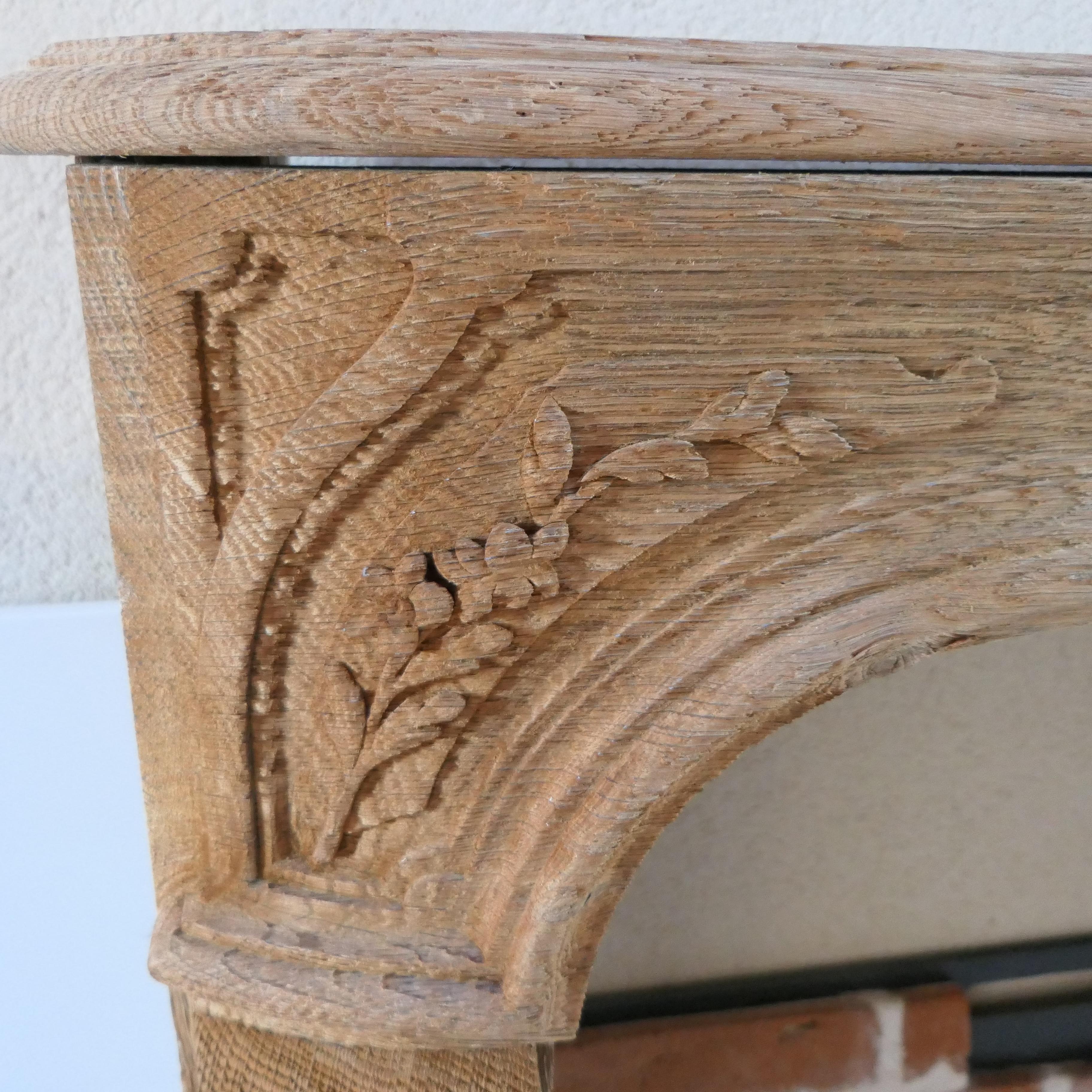 Repisa de madera antigua en Bueno estado para la venta en COULLONS, FR