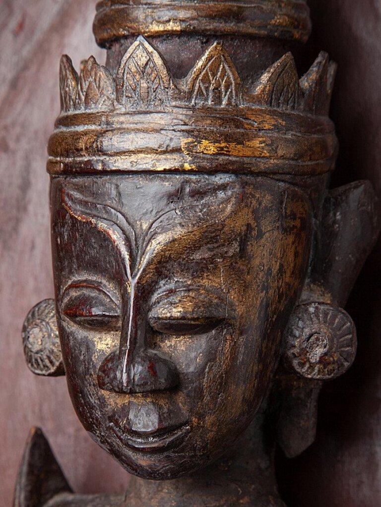 Estatua antigua de madera de Buda Mon de Birmania en venta 10
