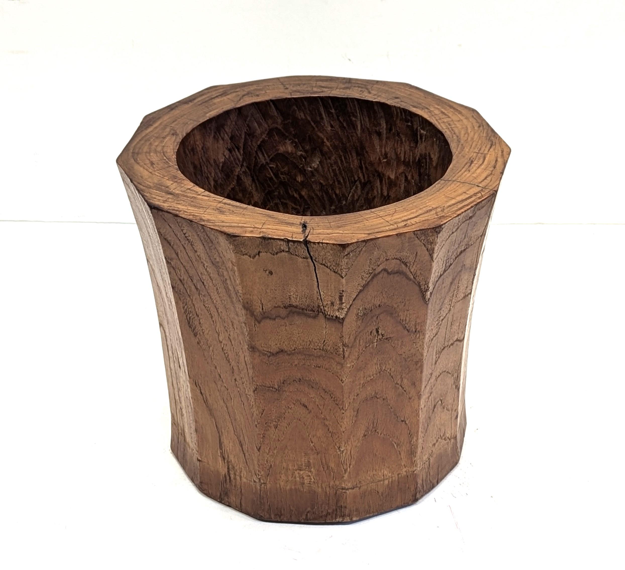Country Mortier en bois ancien en vente