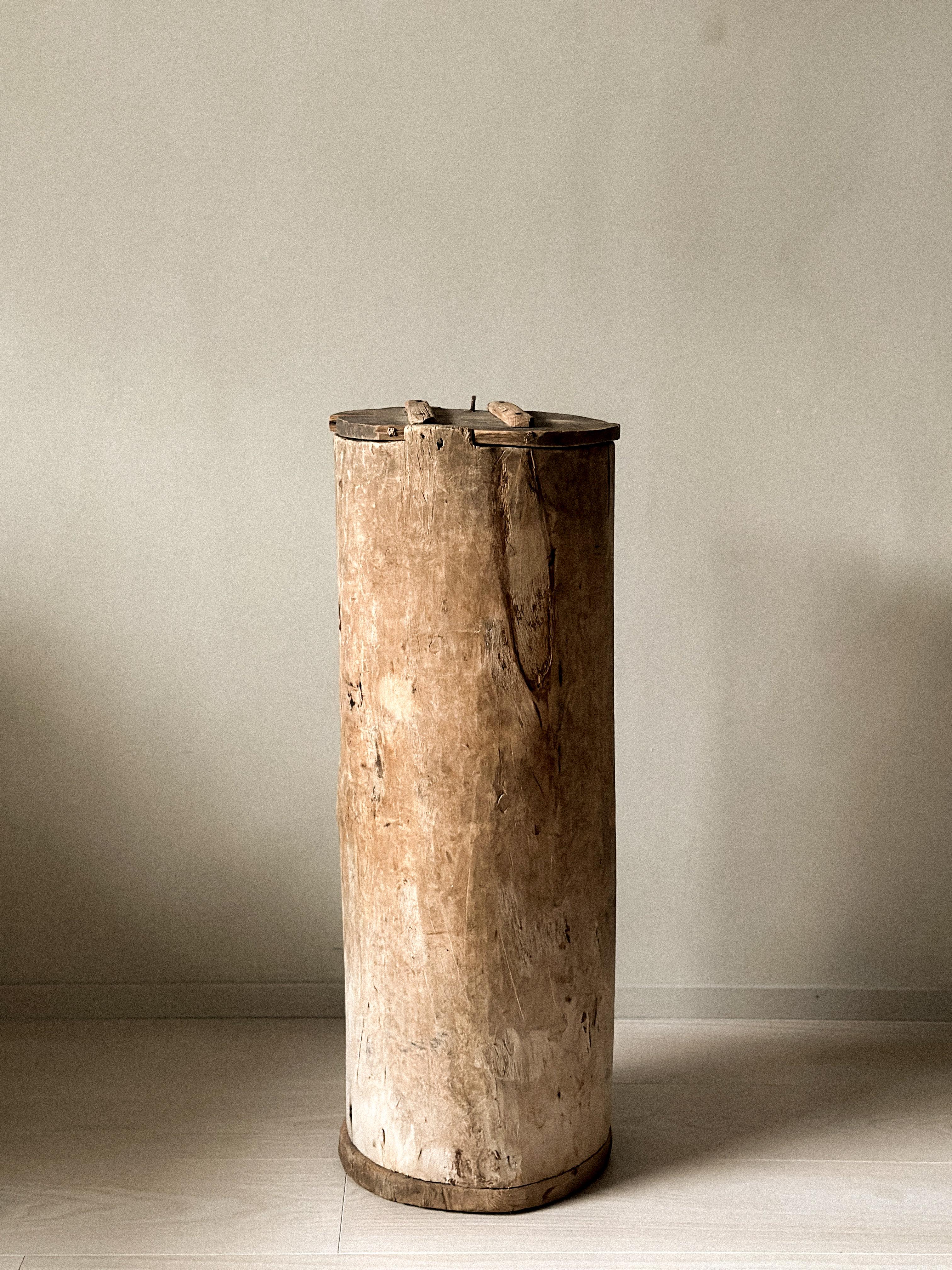 Norvégien Jardinière ancienne, style Wabi Sabi, Scandinavie des années 1800 en vente