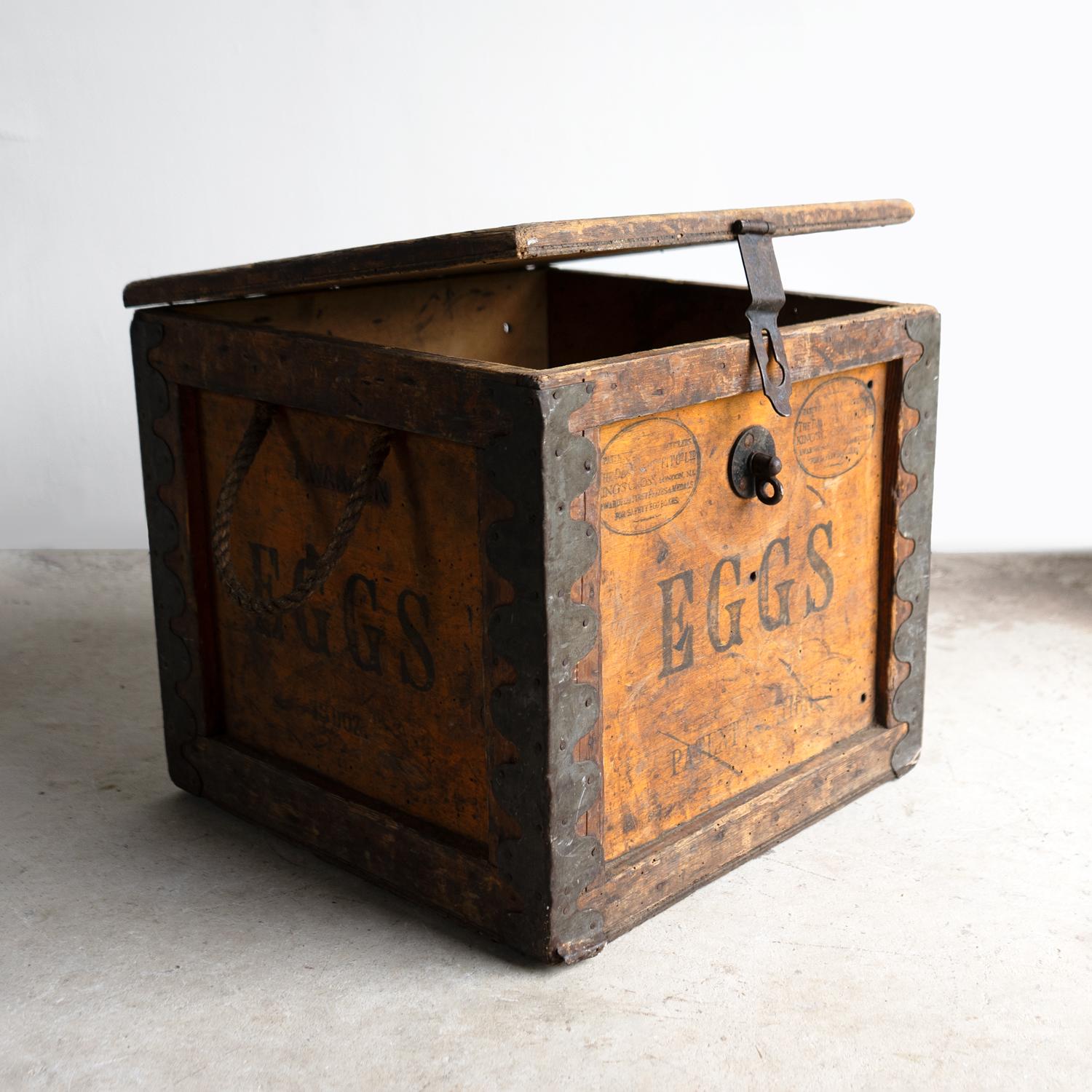 Caja de madera antigua para huevos de ferrocarril, The Dairy Outfit Co. Principios del siglo XX 4