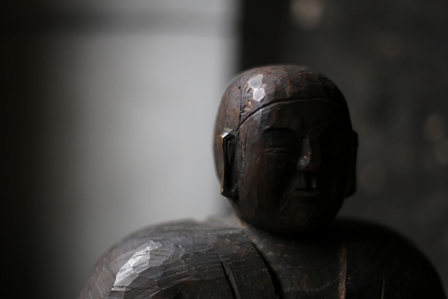 Antike Holzskulptur „Kobo Daishi“ / Buddha-Statuen / Edo-Meiji-Periode im Angebot 7