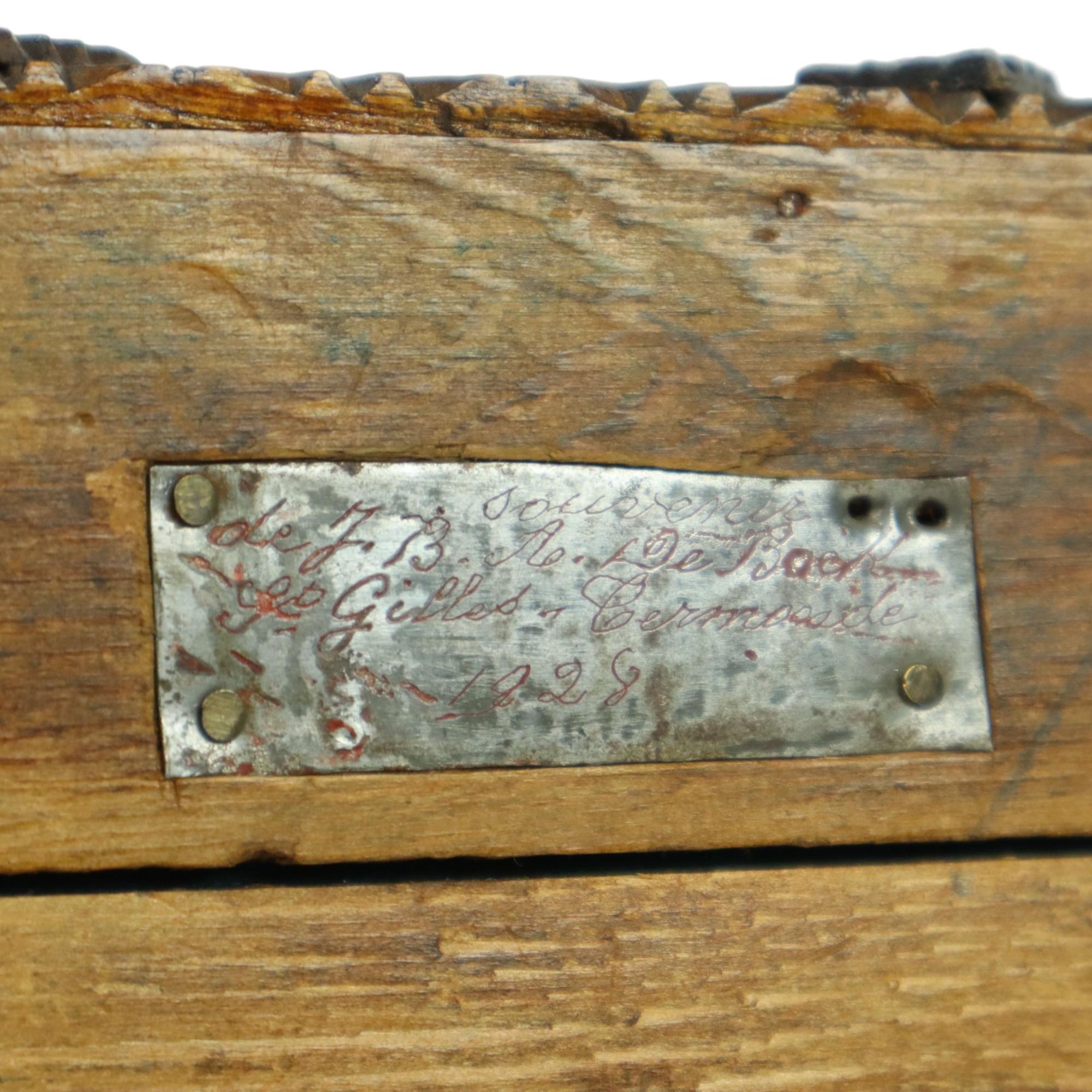 Antique Wooden Sewing Box Tramp Art Folk Art Unique Piece 1928 For Sale 4