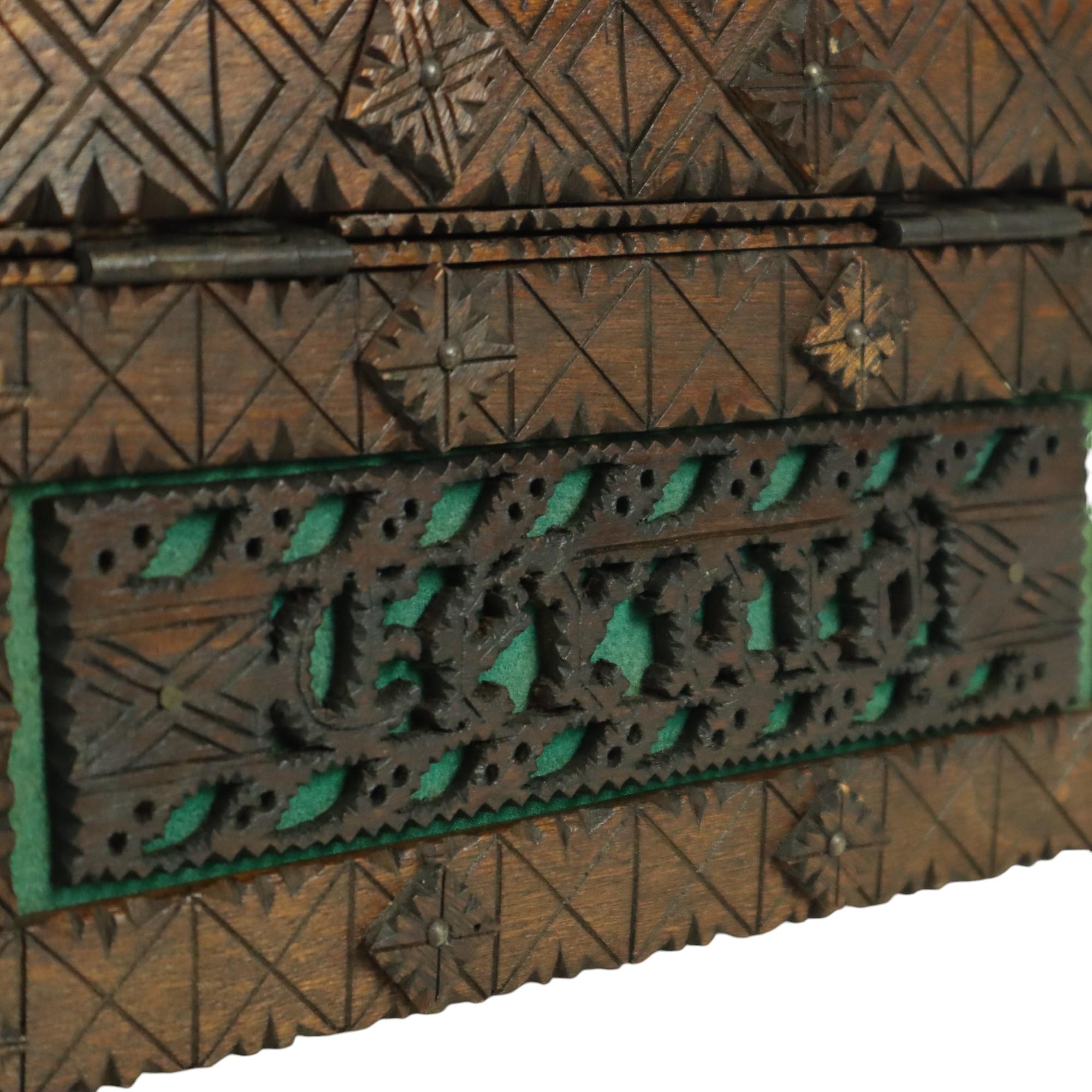 Antique Wooden Sewing Box Tramp Art Folk Art Unique Piece 1928 For Sale 1
