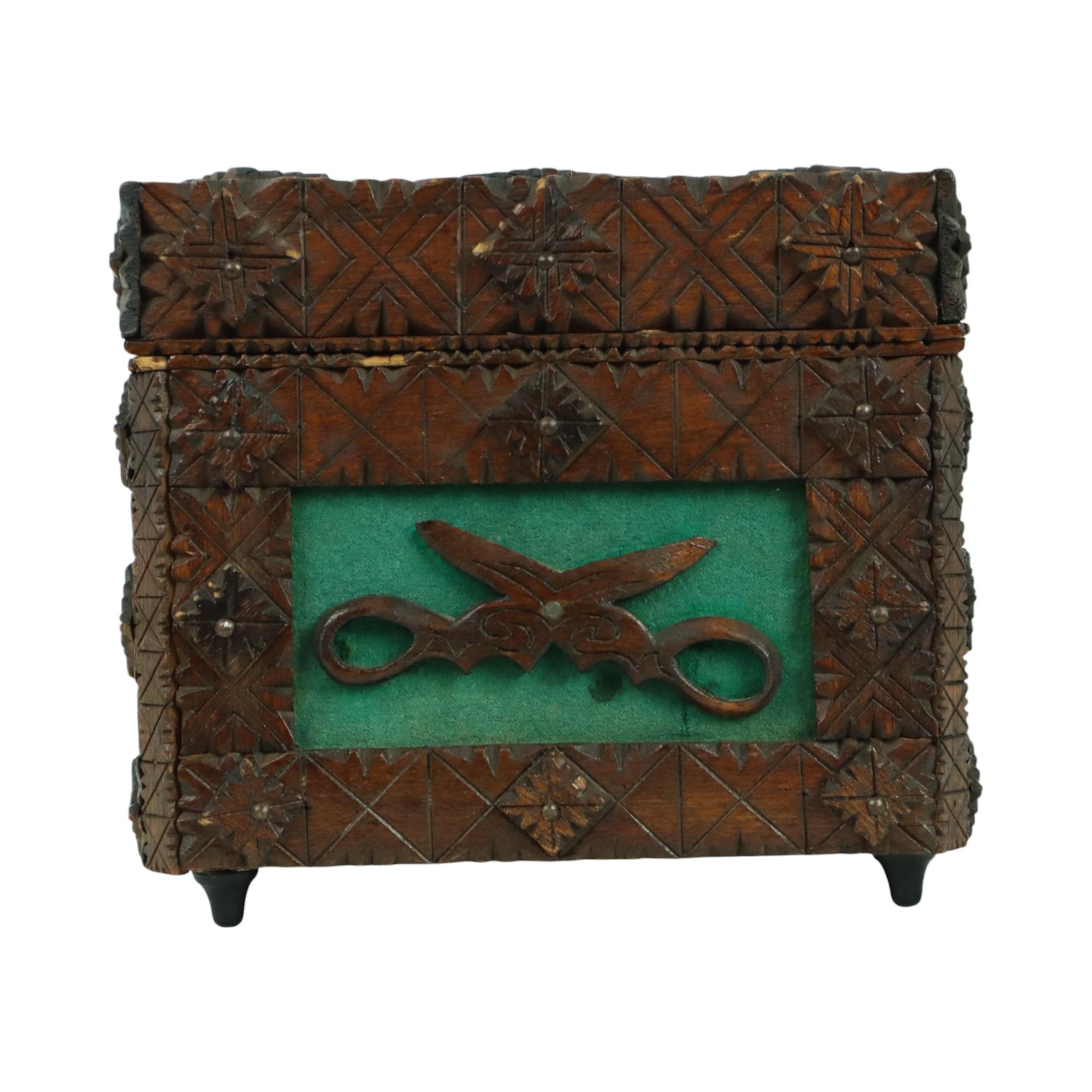 Antique Wooden Sewing Box Tramp Art Folk Art Unique Piece 1928 For Sale 2