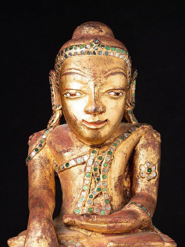 Antique Wooden Shan Buddha Statue from Burma For Sale 4