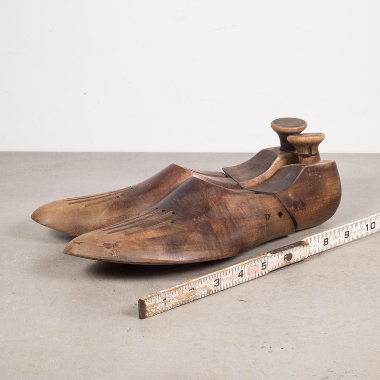 Antique Wooden Shoe Forms with Handles, c.1920 For Sale at 1stDibs