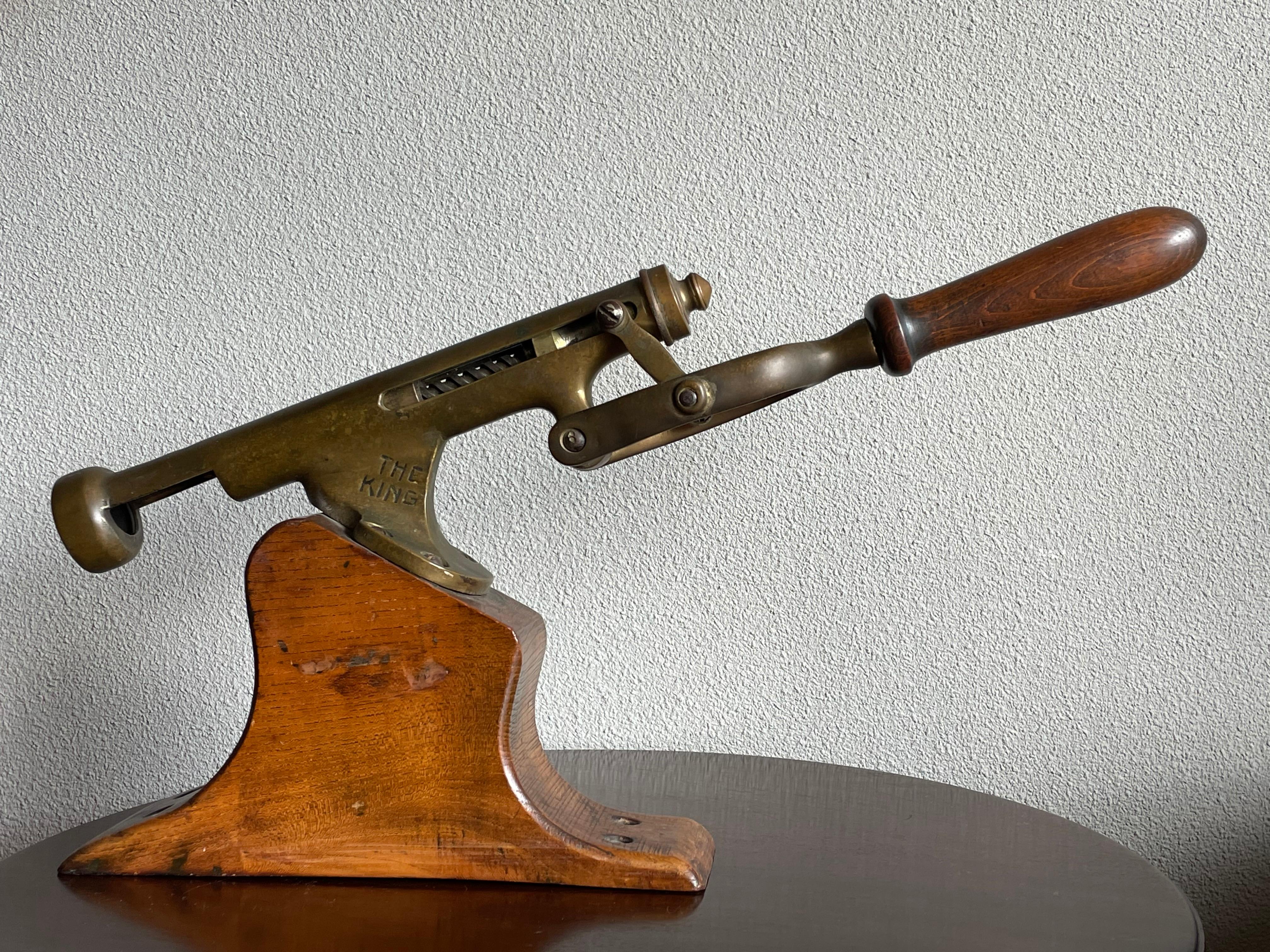 Antique Wooden & Solid Brass Bar Corkscrew for Wine Collectors, Marked The King 3