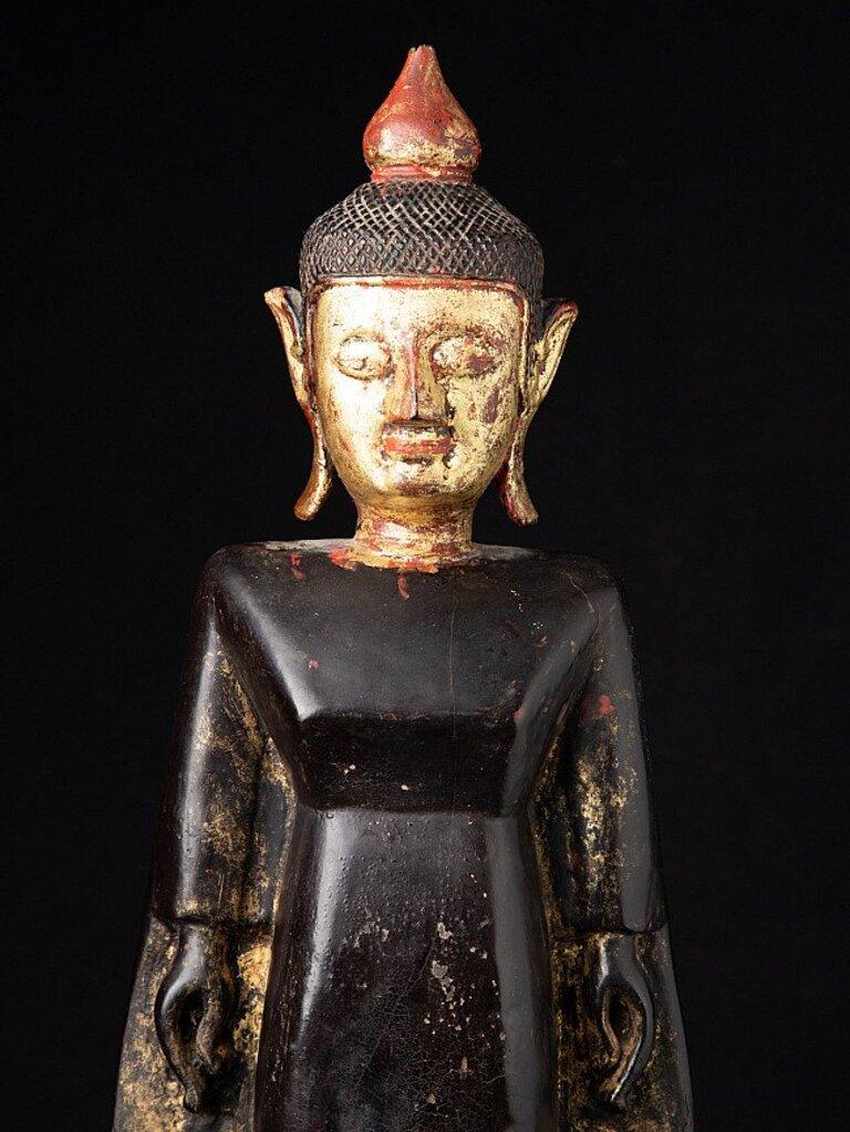 Antique Wooden Tai Lue Buddha Statue from Laos For Sale 4