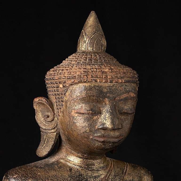 Antique Wooden Thai Ayutthaya Buddha Statue from Thailand 4