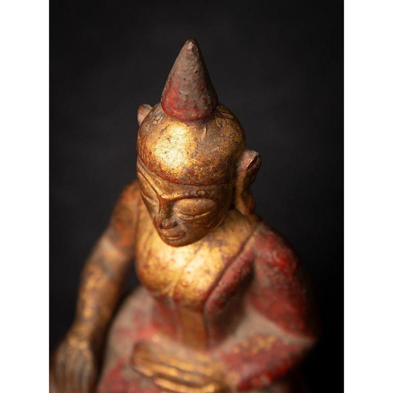 Antique wooden Thai Buddha statue from Thailand 9