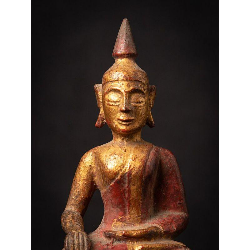 Antique wooden Thai Buddha statue from Thailand 4