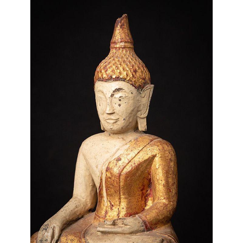 Antique Wooden Thai Lanna Buddha from Thailand For Sale 7