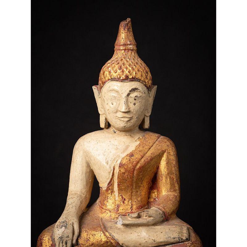 Antique Wooden Thai Lanna Buddha from Thailand For Sale 5