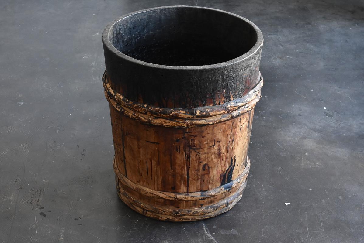 Cypress Antique Wooden Tub Used by Japanese Lacquer Craftsmen / Planter /Flowerpot