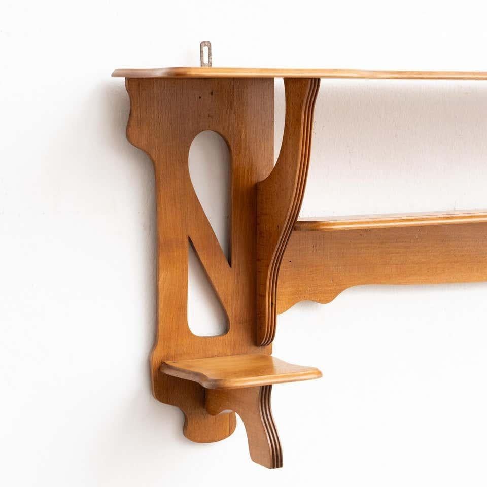 Antiguo armario de pared de madera Estantería de estilo modernista, hacia 1940 mediados del siglo XX en venta