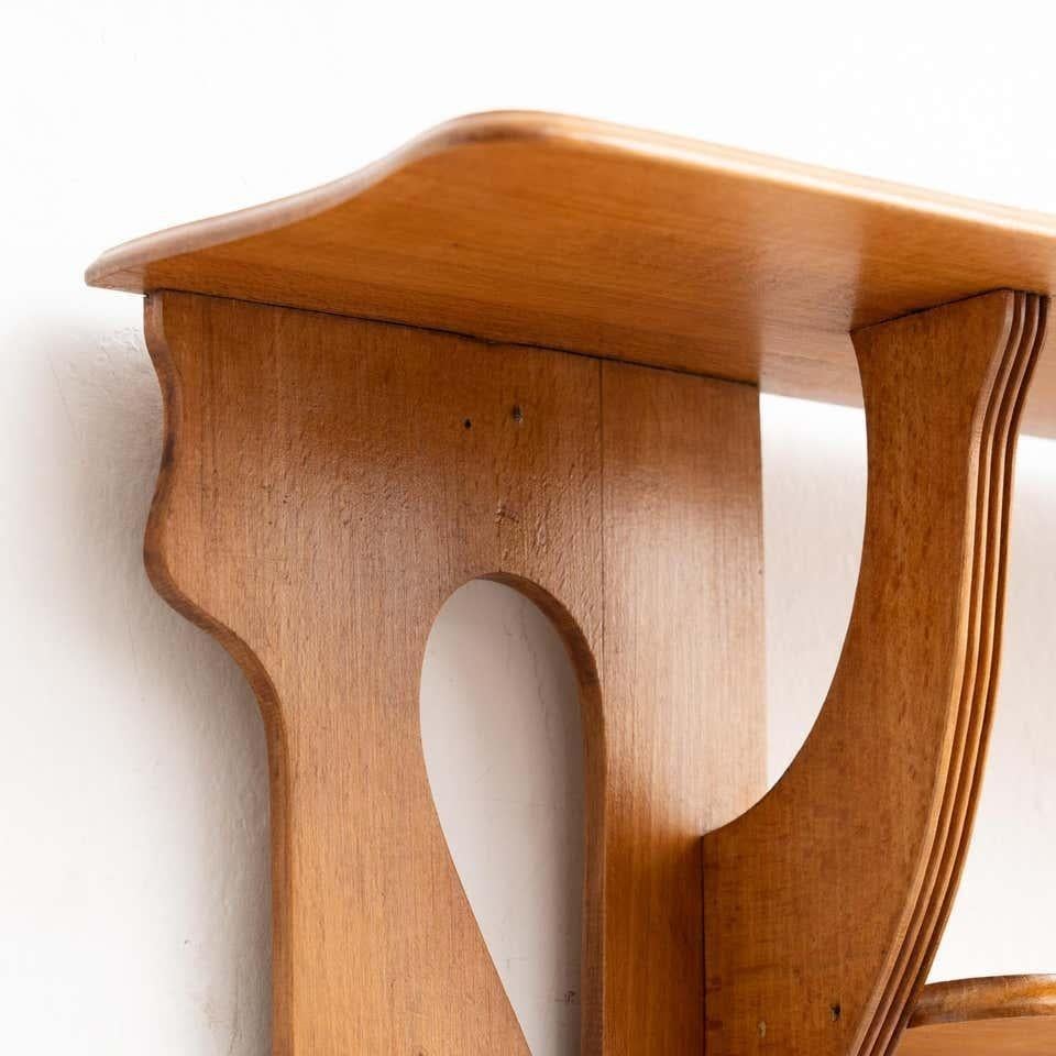 Antiguo armario de pared de madera Estantería de estilo modernista, hacia 1940 en venta 1