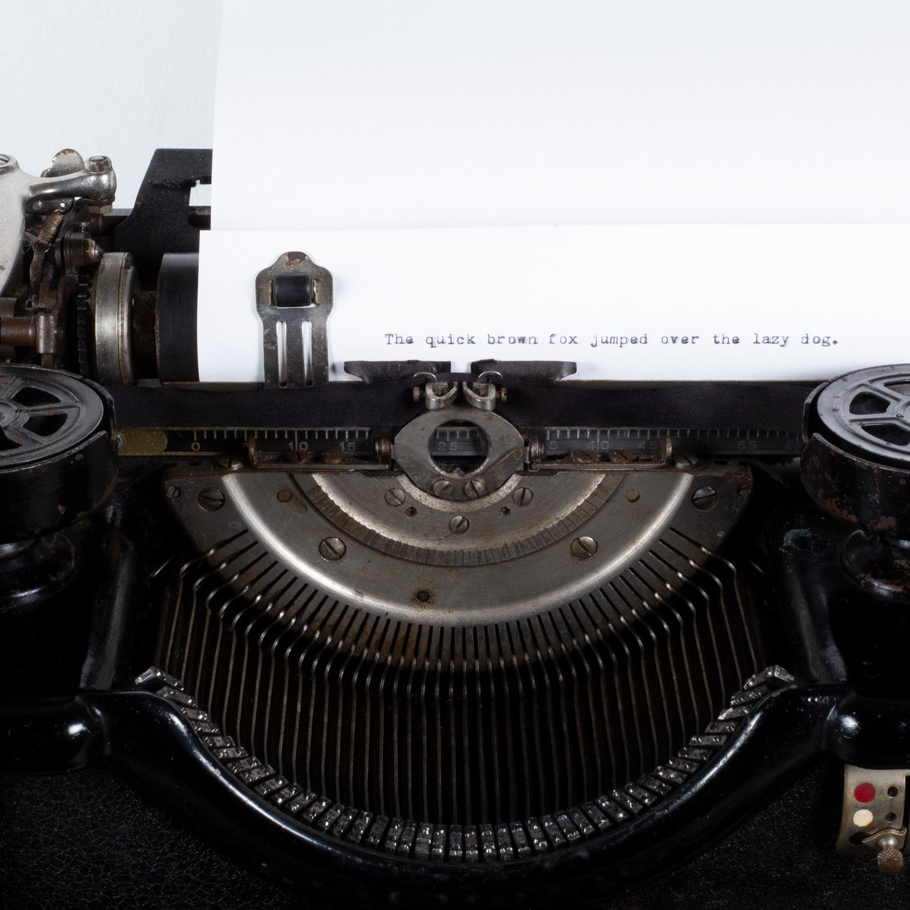 Antique Woodstock Teaching Typewriter, C.1932 1