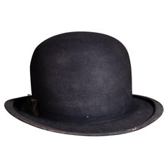 Wool More Furniture and Collectibles