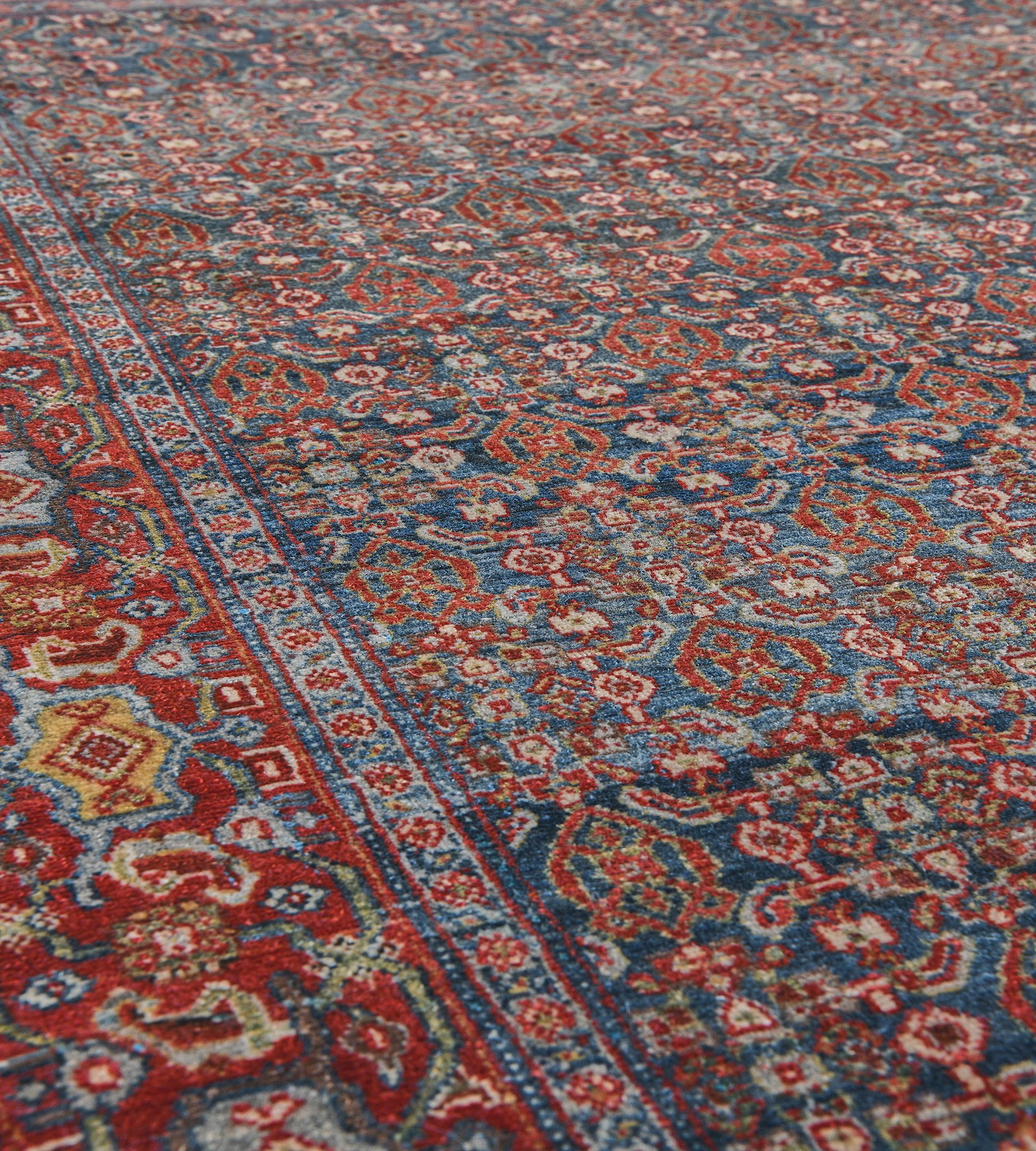 Laine Chemin de table Senah en laine ancienne à motif Herati en vente