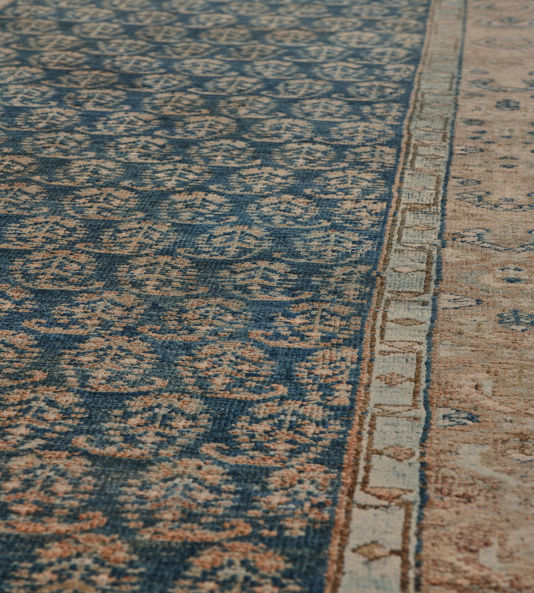 Runner serab persiano antico in lana indaco-blu Boteh floreale In condizioni buone in vendita a West Hollywood, CA