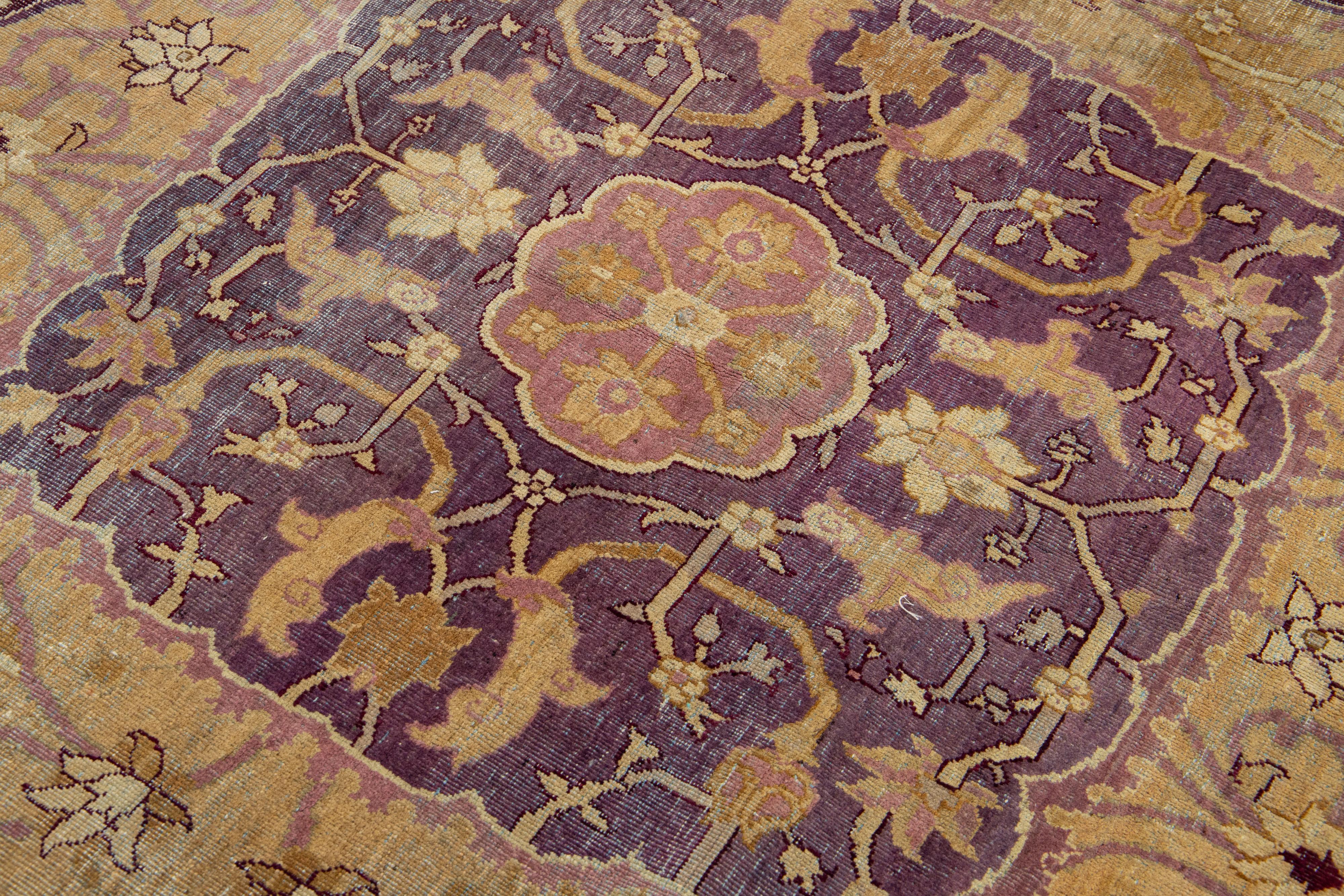 Antiker Wollteppich  Agra aus den 1890er Jahren mit Medaillon-Design im Angebot 3