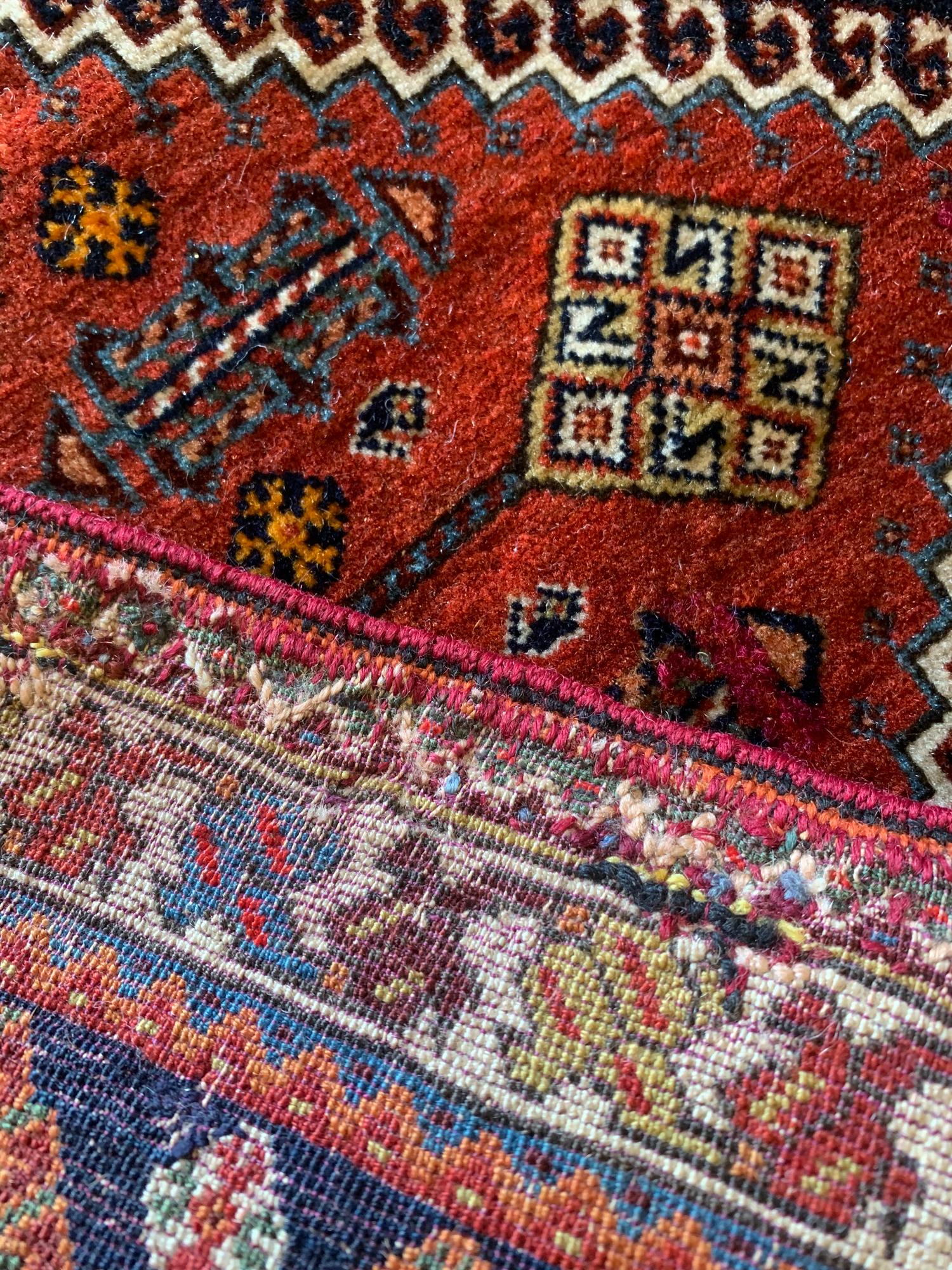 Alfombra antigua de lana Cara de Silla, Alfombra Khorjin del Cáucaso Azerbaiyán Lana en venta