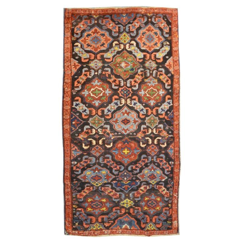 Antique Wool Seykur Rug. Caucasian Design circa 1920. 2.05 x 1.20 m. For Sale