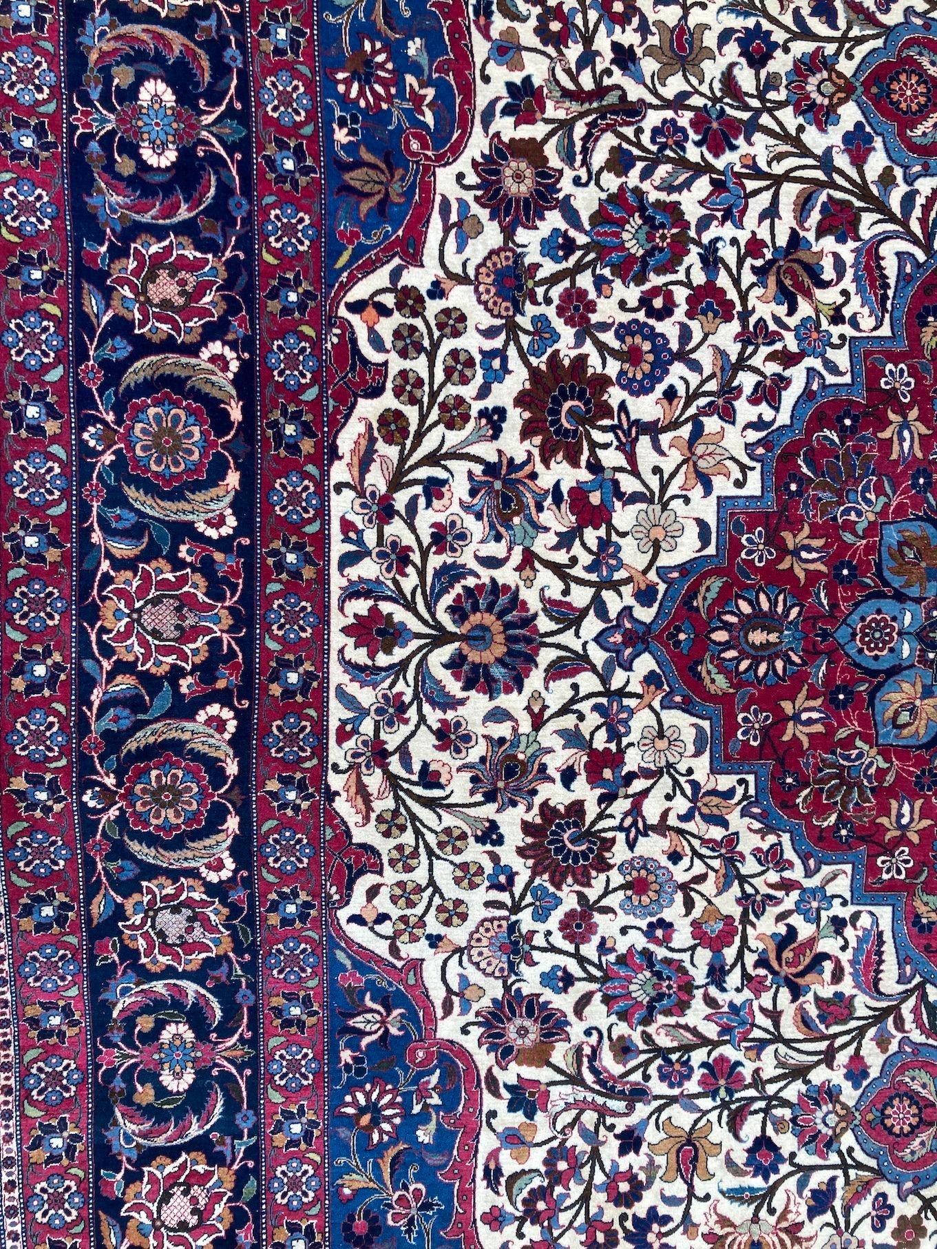 Antique Wool & Silk Isfahan Carpet 3.43m x 2.33m For Sale 8