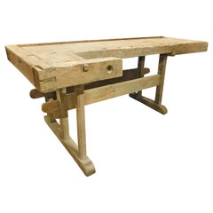 Antiker Arbeitstisch aus braunem Massivholz, 1800 Italien