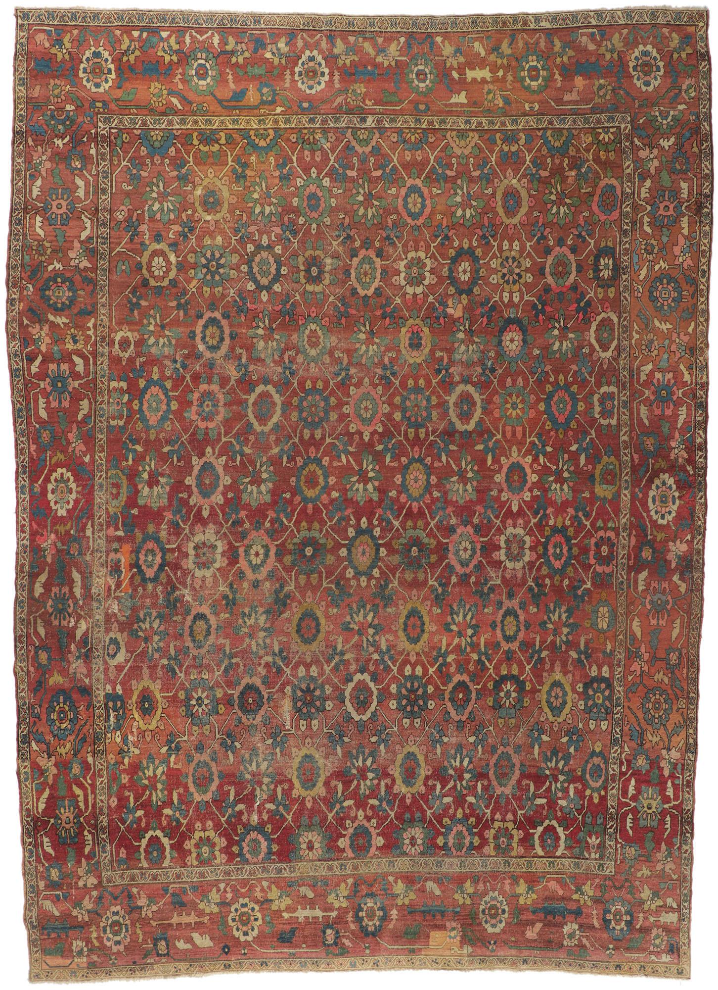 Antique-Worn Persian Bakshaish Rug, Laid-Back Luxury Meets Nostalgic Charm For Sale 5