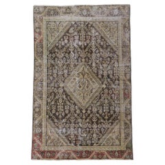 Antiker persischer Mahal-Worn-Teppich, entspannte Raffinesse trifft auf geraffte Schönheit