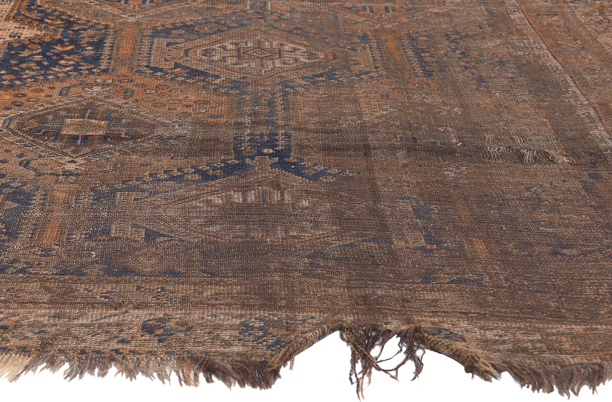 Antique-Worn Persian Shiraz Rug, Tribal Enchantment Meets Laid-Back Luxury In Distressed Condition For Sale In Dallas, TX