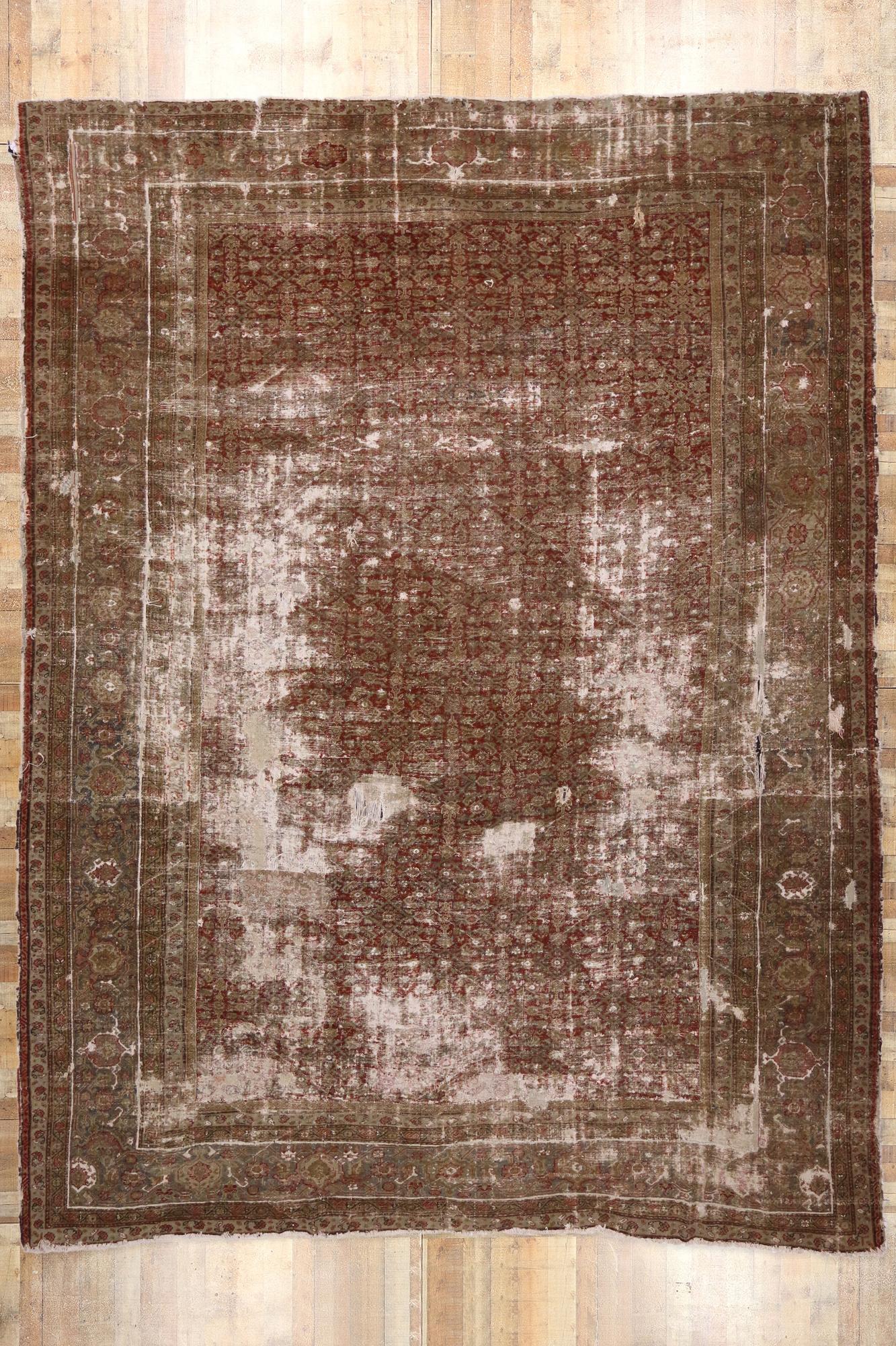 Tappeto persiano Sultanabad della fine del XIX secolo con stile rustico e moderno In condizioni deteriorate in vendita a Dallas, TX