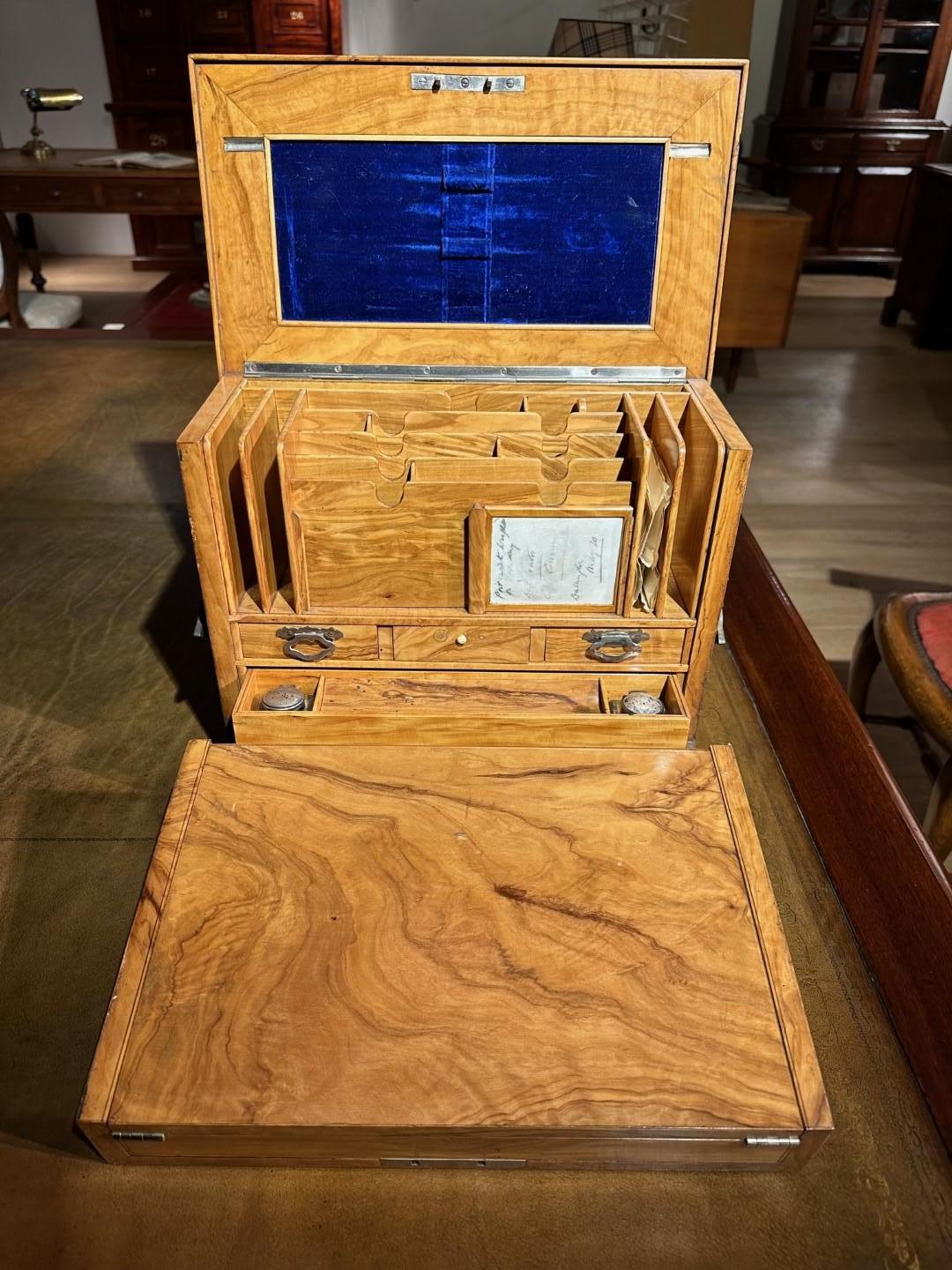 antique writing box For Sale 1
