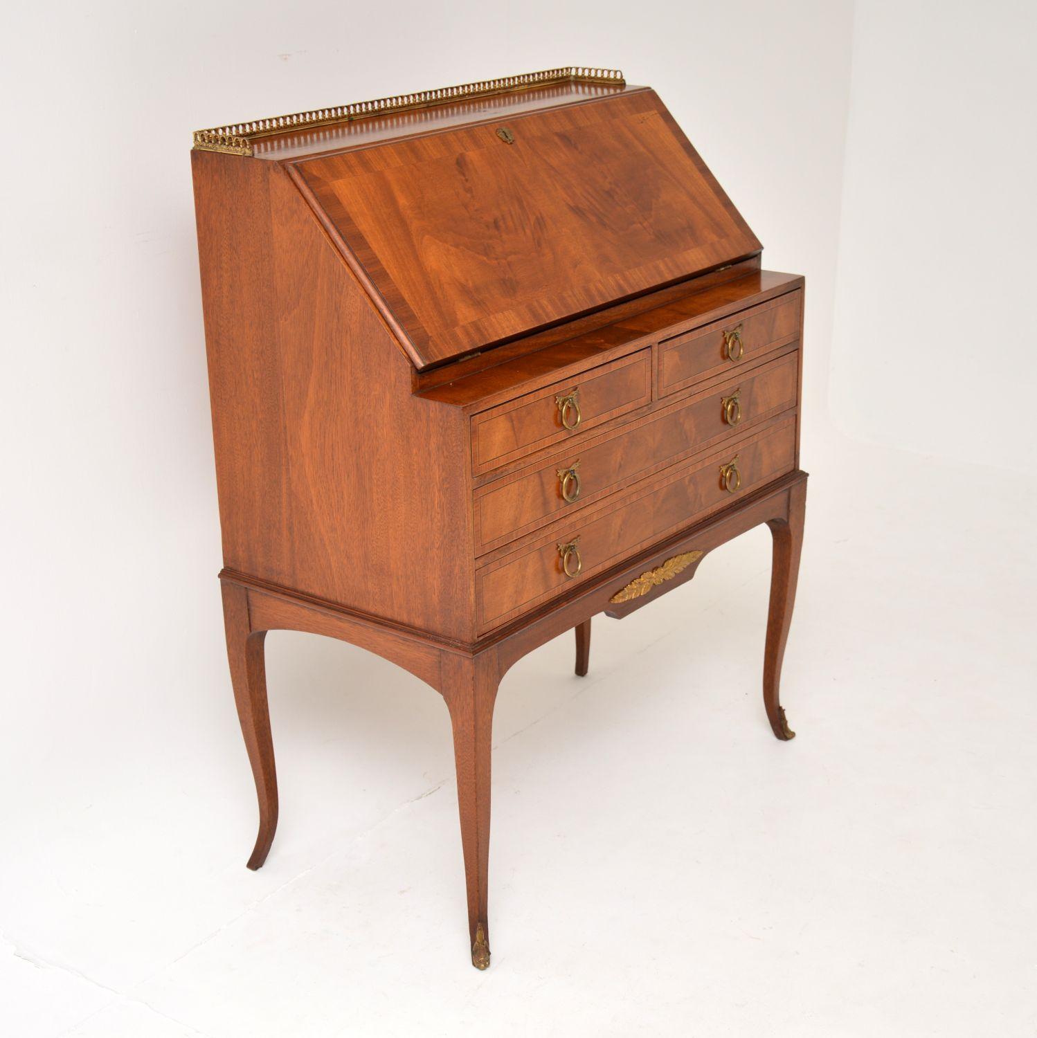 Antique Writing Bureau In Good Condition In London, GB