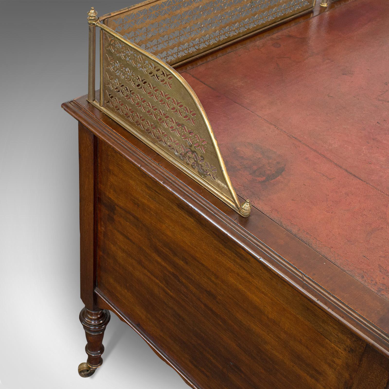 Antique Writing Desk, English, Walnut, Office, Maple & Co, London, circa 1900 In Good Condition In Hele, Devon, GB