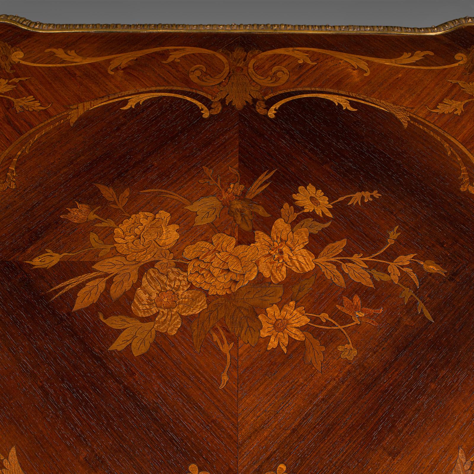 Bureau ancien, français, centre de table décoratif, goût Louis XV, victorien en vente 2